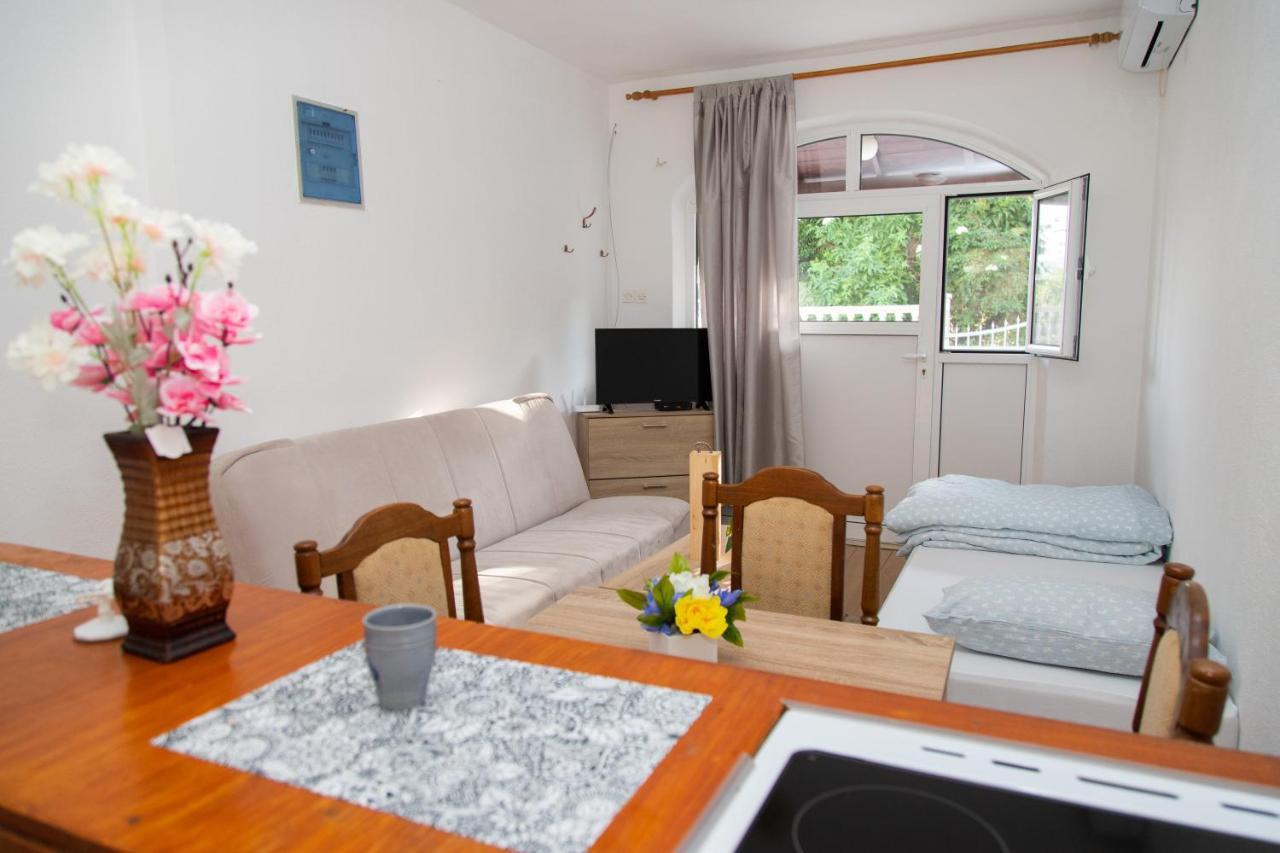 Apartman Irina Trebinje Exteriör bild