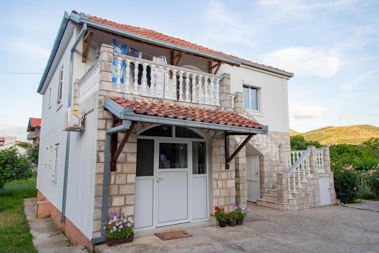 Apartman Irina Trebinje Exteriör bild